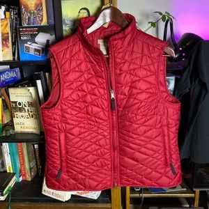 Quilt stitched red puffer vest size L